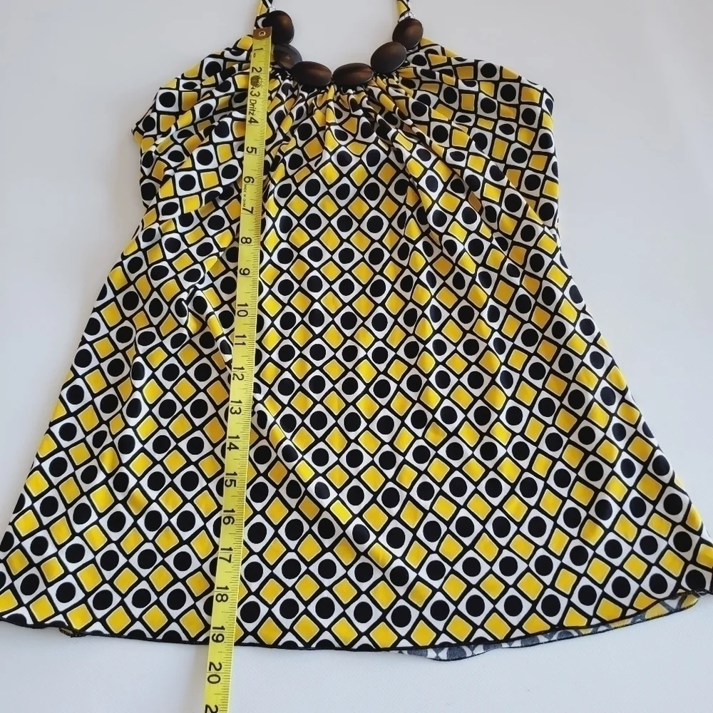 1062 * BCX Geometric Print Halter Top Yellow Black Size M - Picture 10 of 10